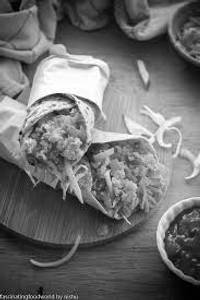Paneer Schezwan Roll