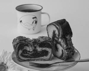 Coffee And Vanilla Marble Tea Cake [75 Grams]