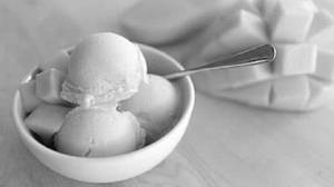 Mango Ice Cream  (2 Scoops)
