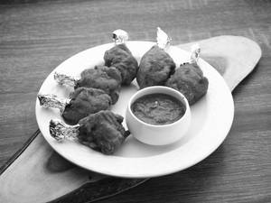 Chicken lollipop [4 pieces]