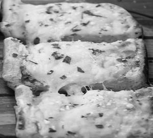 Chilli Cheese Garlic Bread