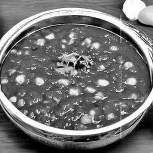 Dal Kolhapuri