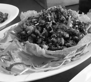 Cracking Spinach And Corn