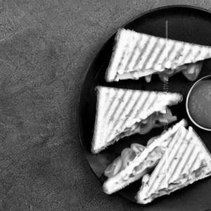 Tomato Cheese Sandwich