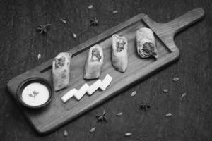 Chicken Lucknowi Roll