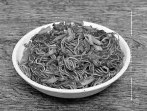 Manchurian Noodles half