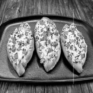 Veg Stuffed Garlic Bread  