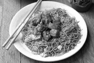 Chilli Paneer + Chilli Garlic Noodles
