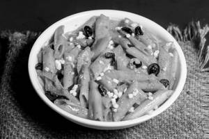 Red sauce pasta