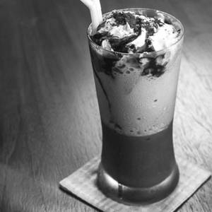 Cold Coffee With Ice 