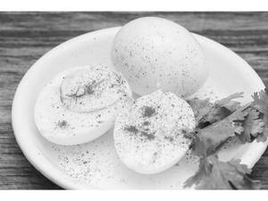 Veyinchina Guddu (Fried Egg)