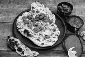Chicken Keema Naan