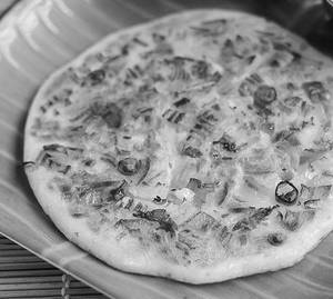 Onion Uttapam