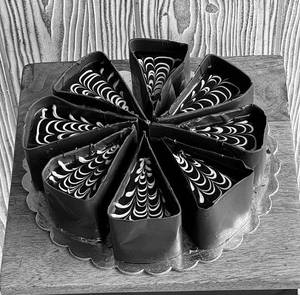 Chocolate Tear Drop Pastry