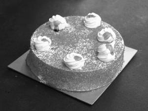 Red Velvet Cake (900 G)