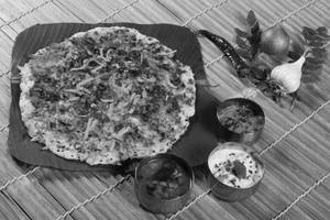 Onion Uttapam