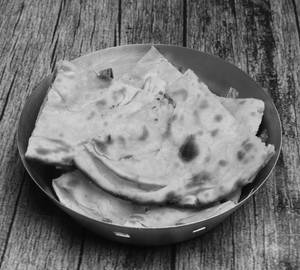 Lachha Paratha   