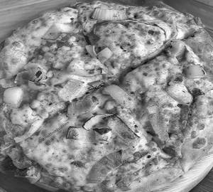 8" Cheesy Paneer