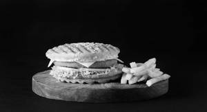 SMOKEY BBQ GRILL BURGER