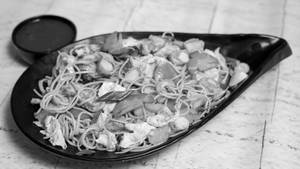 Chicken Hakka Noodles