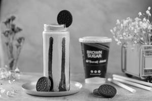Chocolate Oreo Shake
