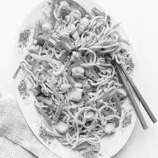 Chicken hakka chow