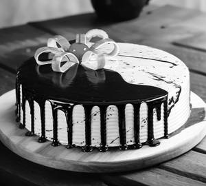 Chocolate Vanilla Half & Half Cake