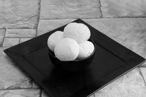 Sponge Rasgulla