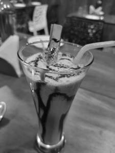 Special Kitkat Shake [300 Ml]