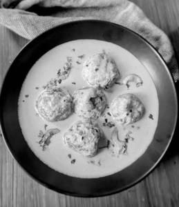 White Gravy Malai Kofta