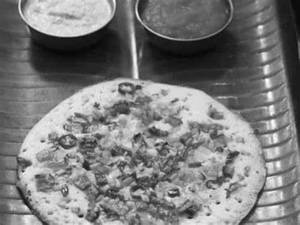 Masala Uttapam