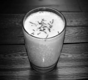 Badam Milkshake [300 Ml]