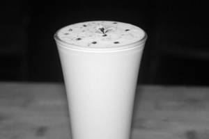 Elaichi Lassi