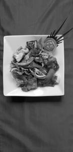 Yam Khai Dao