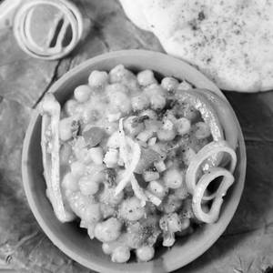 Kulcha Matar (flatbread)