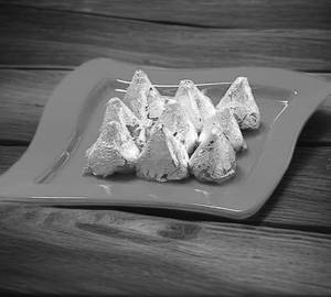 Kaju Samosa