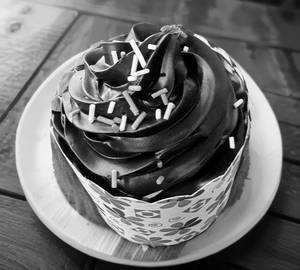 Chocolate Cupcake (2 Piece)