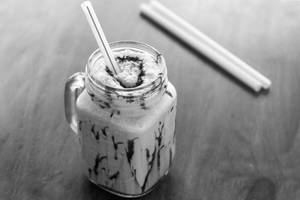 Chocolate-Chip Cold Coffee