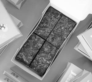 Box Of 4 Fudge Brownies