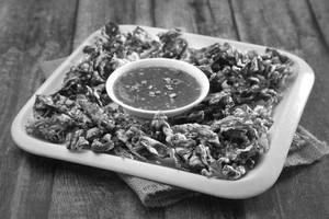 CRISPY FRIED SPINACH