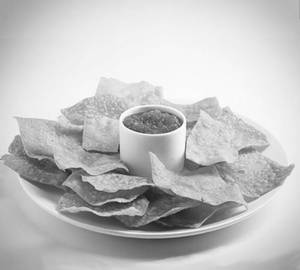 Pc-66 Tortilla Chips With Salsa