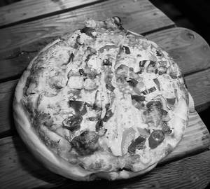 Paneer Cheese Burst Pizza