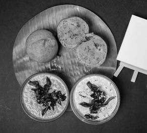 Veg Bonda (2 Pcs)