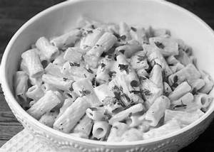 White Sauce Penne Pasta