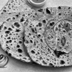 Choice of Parantha Aloo Gobi Onion