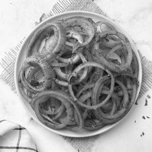 Onion salad