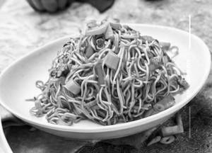 Veg Chilli Garlic Noodles