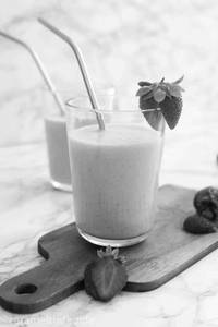 Strawberry Lassi