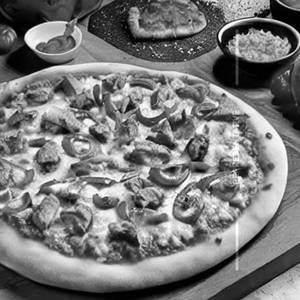 Chicken Blast Pizza