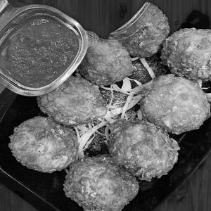Veg Kurkure Momos